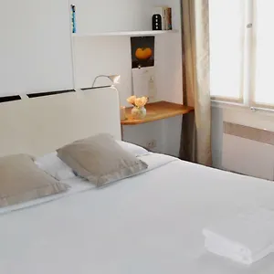 https://latin-quarter-saint-michel-unit-004.fr-paris.fr